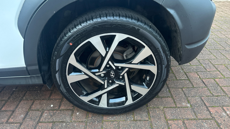 Hyundai Kona 1.0 TGDi 48V MHEV Premium 5dr Petrol Hatchback